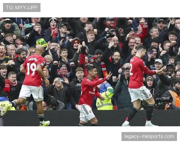 曼联重返欧冠难度加大,本赛季竞争格局变化导致争冠形势趋紧 曼联重返欧冠难度加大,本赛季竞争格局变化导致争冠形势趋紧