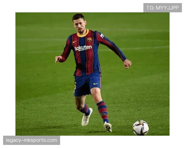 阿玛雷内线高效背打提升球队禁区威胁拉开进攻空间